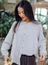 Solid Loose Pleated Stand Collar Shirt